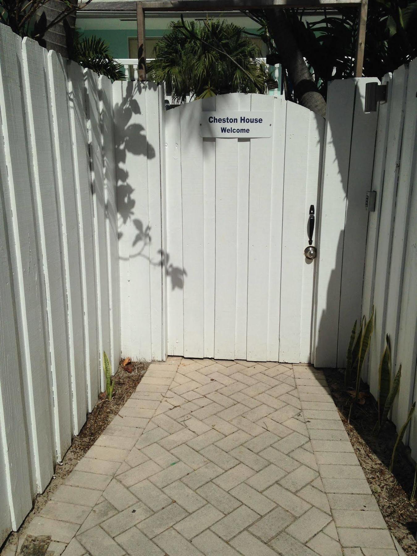 Cheston House - Clothing Optional All Male Guesthouse Fort Lauderdale Exterior photo